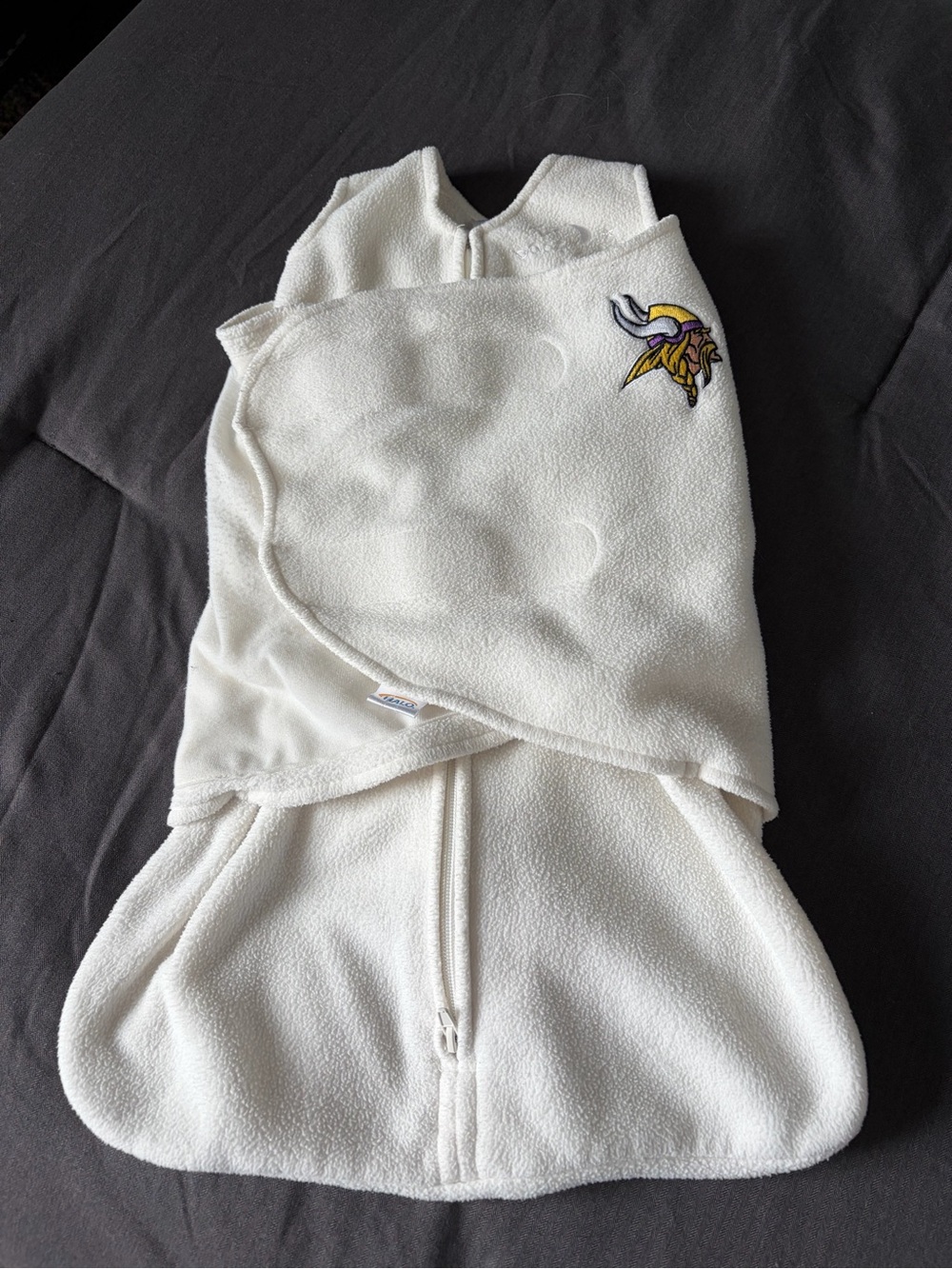 NFL Minnesota Vikings White Fleece Halo Baby Swaddle